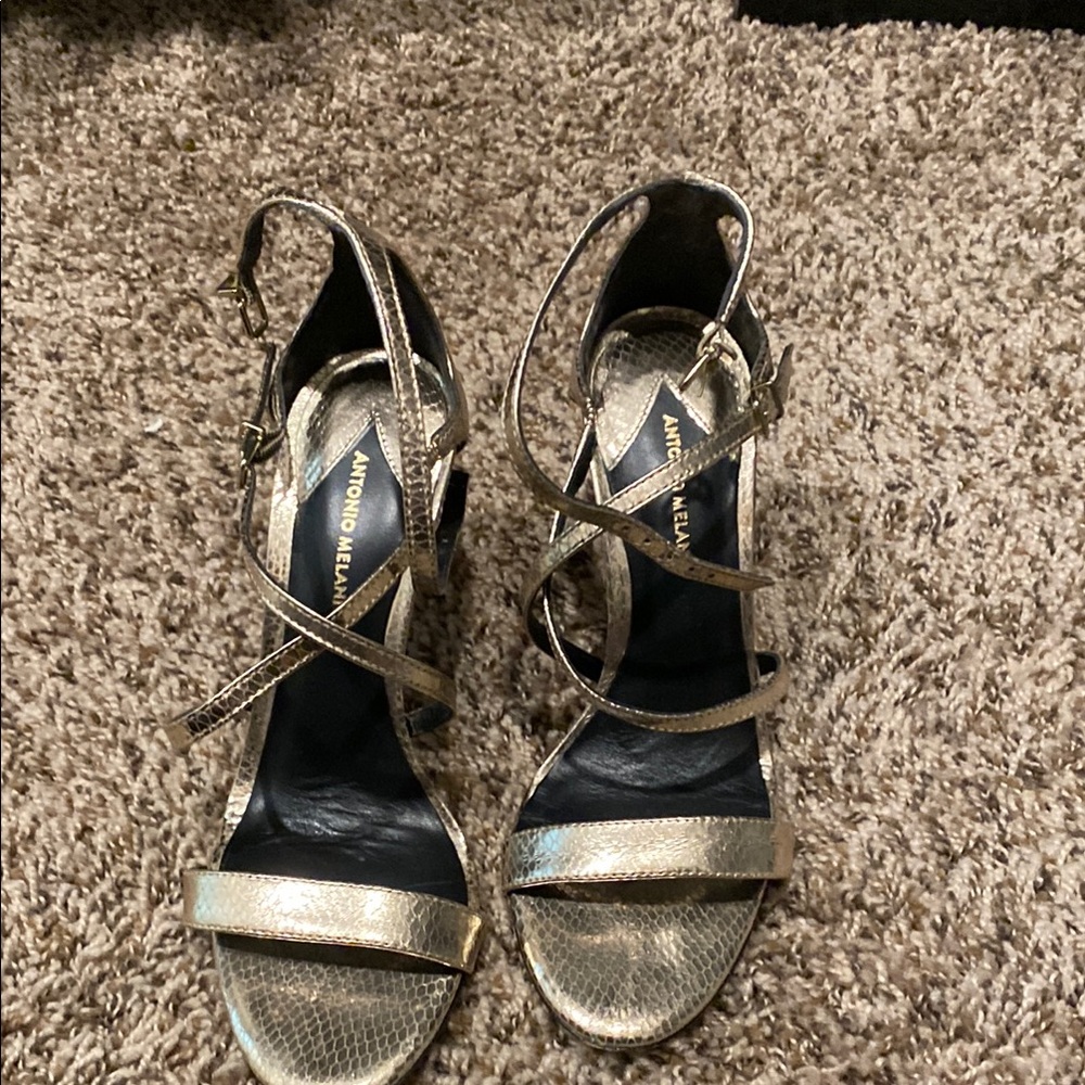 Antonio Melani Gold Strappy Women's Sandals